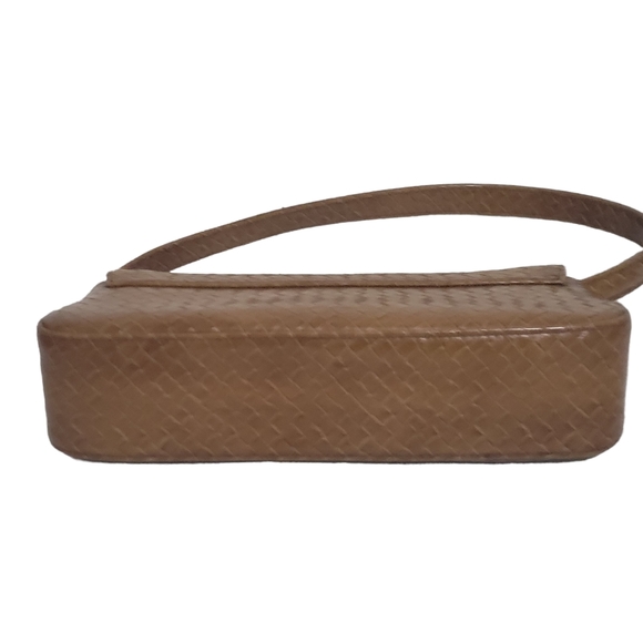 Liz Claiborne Purse Shoulder Bag Weave Pattern Leather - Picture 6 of 9
